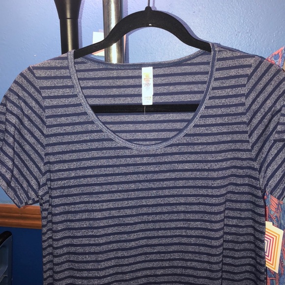 Lularoe - Picture 3 of 4